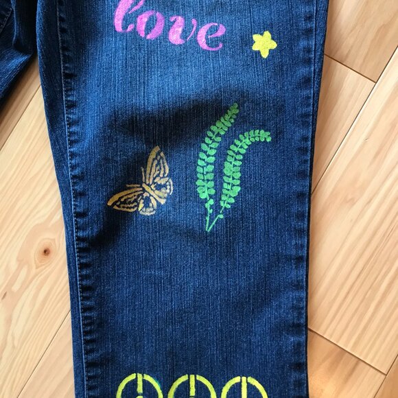 Upcycled Gloria Vanderbilt Painted Hippie Jeans, Festival Denim Capris, Size 10 - Picture 8 of 12